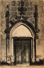 Lassay Portail de l'Eglise France -
													41 Loir et Cher
												
