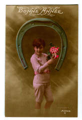 Fantaisie Bonne Année Garçon et roses postcard fantasy