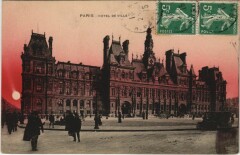 Paris 4e Hotel de Ville clair de lune