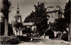 Gray Le Chateau La Tour