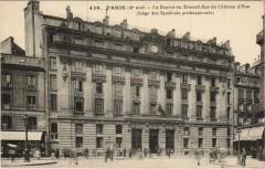 Paris 10e Rue du Chateau d'Eau Bourse du travail