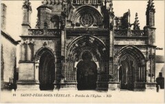Saint-Pere-sous-Vezelay Porche de l'Eglise