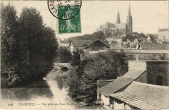 Chartres vue prise du Pont Neuf France à Chartres