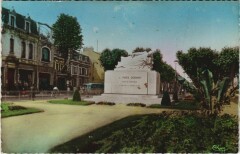Montlucon Monument Marx Dormoy