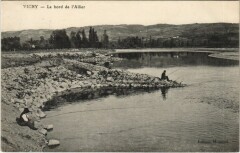 Vichy Le bord de l'Allier à Vichy