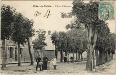 Crepy-en-Valois Place d'Aragon