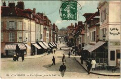 Compiegne Rue Solferino prise du Pont