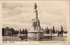 Amiens Monument aux Morts à Amiens