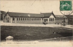 Mers-Les-Bains Le Sanatorium sur la Falaise à Mers-les-Bains