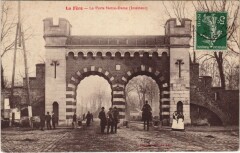 La Fere La porte notre dame