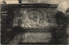 La Ferte-Milon Sculpture de la maison