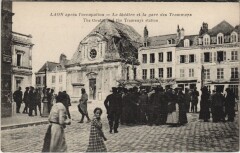 Laon apres l'Occupation Le theatre et la gare