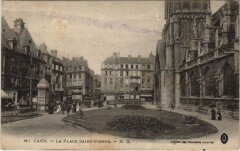 Caen La Place Saint-Pierre
