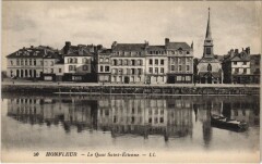 Honfleur Le Quai Saint-Etienne à Honfleur