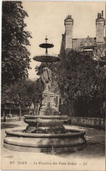 Caen La Fontaine des Trois Graces