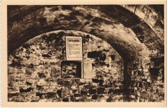 Falaise Le Chateau - Chamre ou Naquit Guillaume le Conquerant à Falaise