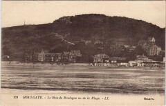 Houlgate Le Bois de Boulogne vu de la Plage à Houlgate