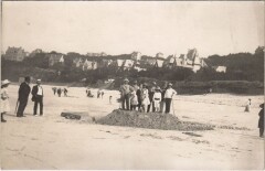 Beach Scene - Photo Postcard
