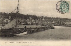 Trouville vue d'ensemble du Port