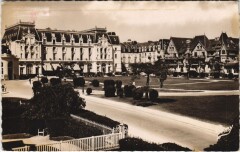 Cabourg Grand Hotel et le Normandys Hotel -
																					14390 Cabourg
																			