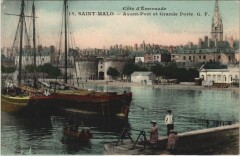 Saint Malo Avant Port et Grande Porte à Saint-Malo