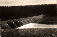 Ambert Ses Environs - Barrage des Pradeaux à Ambert