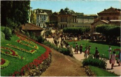 Chatel-Guyon Un Coin du Parc