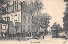 Avenue d'Ivry et sortie des Etablissements Panhard-Levassor -
																					75013 Paris 13e
																			