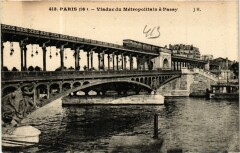 Viaduc du Métropolitain à Passy à Paris 16e