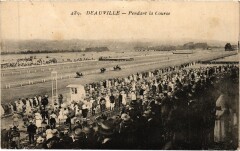 Deauville Pendant la Course -
																					14800 Deauville
																			