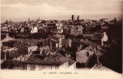 Arles Vue Generale à Arles