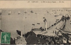 Cancale Le Mole un jour de Regates à Cancale