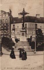 Rennes La Croix de la Maison à Rennes