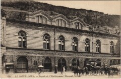 Le Mont Dore Facade de l'Etablissement Thermal à Mont-Dore