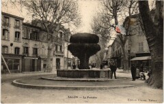 Salon-de-Provence La Fontaine à Salon-de-Provence