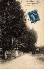 Gemenos Avenue des Platanes