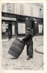 Carte postale ancienne Tonneaux ! Tonneaux !
                                