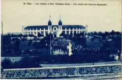 Dax Les Arenes et Parc Theodore Denis