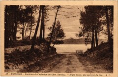 Hossegor Une route , une apercuc du Lac