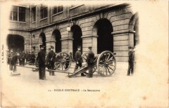 Paris 3e Ecole Centrale La Manoeuvre à Paris 3e