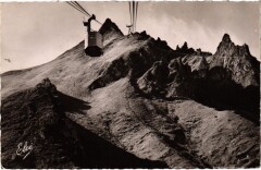 Le Puy de Sancy Une nacelle en route France
