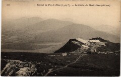 La Chaine des Monts Dome France