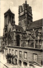 Caen L'Eglise St.Jean et la Tour Penchee France