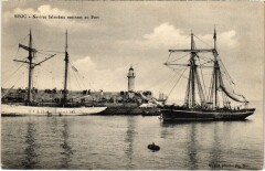 Binic Navires Islandais Rentrant au Port