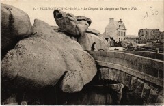 Ploumanac'H Le Chapeau de Marquis au Phare