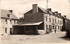 Tredias L'Entree du Bourg