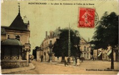 Montrichard La Place du Commerce et l'Arbre de la Liberte