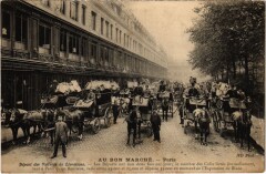 Paris 7e Au Bon Marche depart des Voitures à Paris 7e