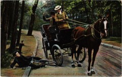Paris Les femmes cocher accident bicycle Transport