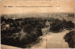 Cimetière de Passy, vue prise des Tours du Trocadéro à Paris 16e